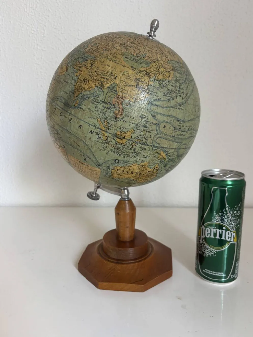 Globe vintage 1950 terrestre Girard et Barrère et Thomas - 33 cm