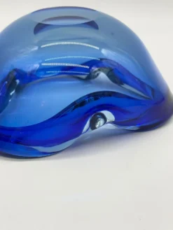 Grand cendrier "Azur" en verre Murano, Italie 1960s