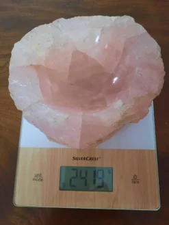 Grand cendrier / vide-poche en quartz rose massif de Madagascar