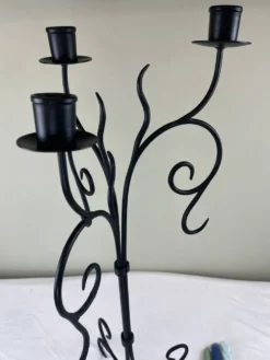 Grand chandelier en fer