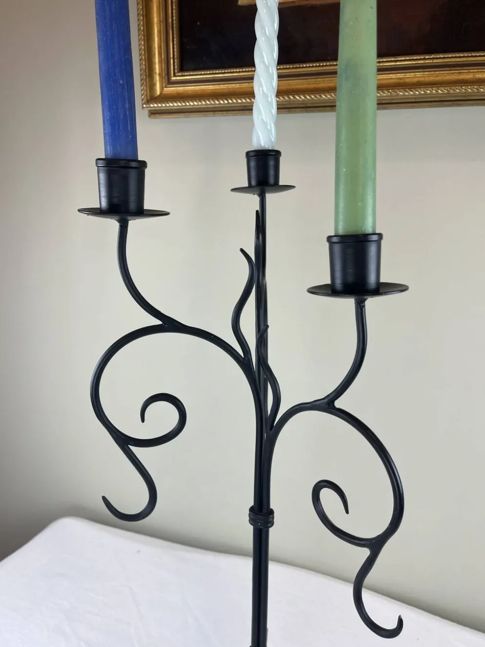 Grand chandelier en fer