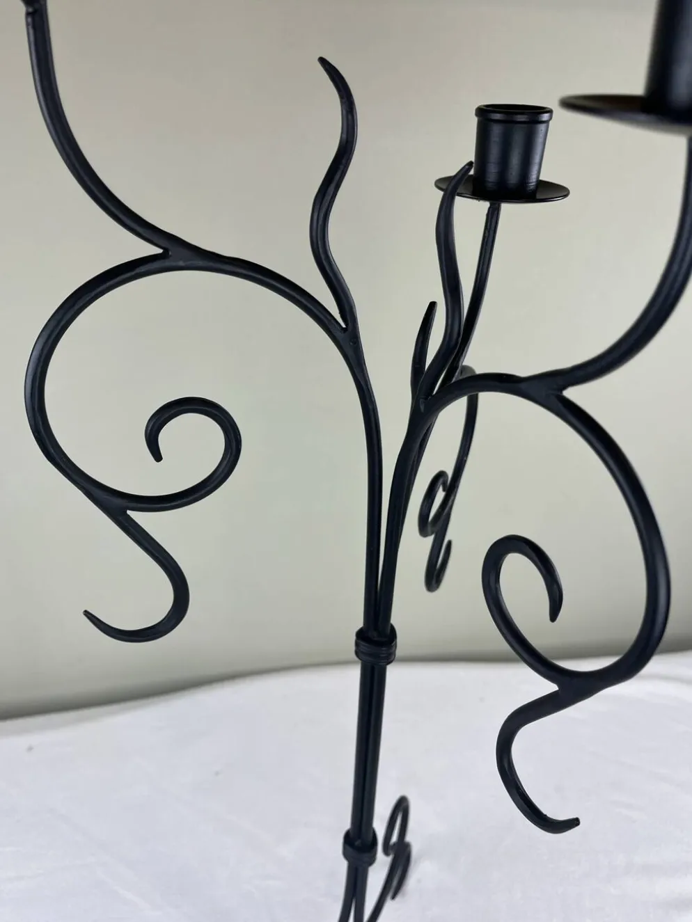 Grand chandelier en fer