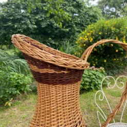 Grande Cruche , jarre en osier tressé bicolore h 61 cm