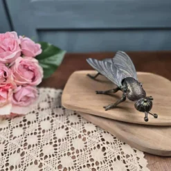 Grande mouche vintage ouvrante en métal irisé – Boîte décorative ou cendrier