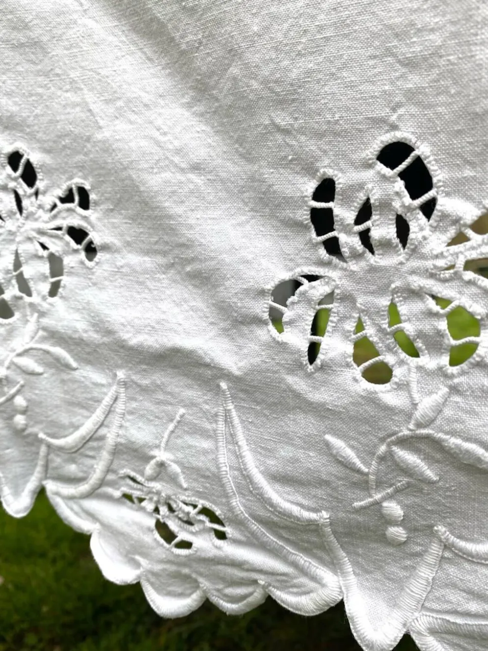 Grande Nappe ancienne brodée 190x260
