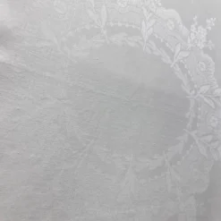 Grande nappe damassée - 2m x 4m10 - monogrammée BL, 1930