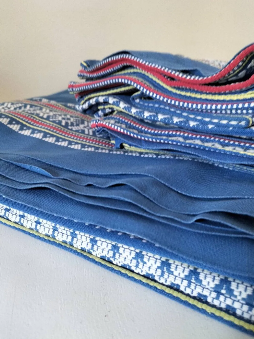 grande nappe et 11 serviettes vintage basque bleu indigo,