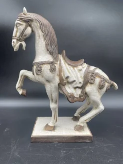 Grande paire de chevaux en céramique craquelée – Chine XXe