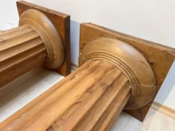 Grandes colonnes néoclassiques françaises en bois de pin, 1910, ensemble de 2