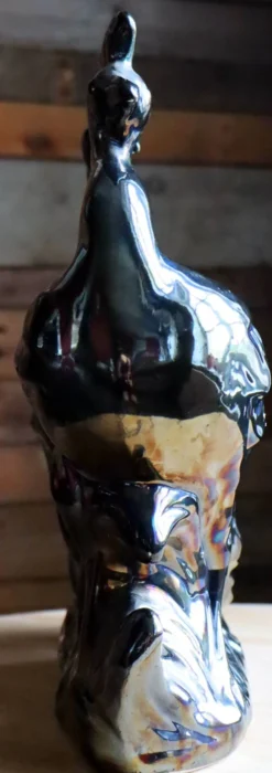 Grande sculpture de paons en céramique noire irisée - Années 1970