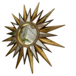 Grande étoile décorative avec miroir mural