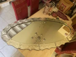 Grand Miroir 180cm x87cm, vers 1960-1970,dans le gout de Murano