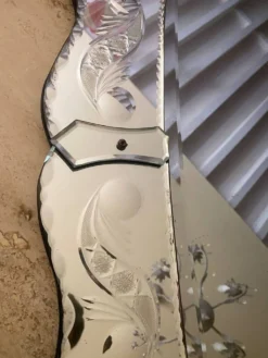 Grand Miroir 180cm x87cm, vers 1960-1970,dans le gout de Murano