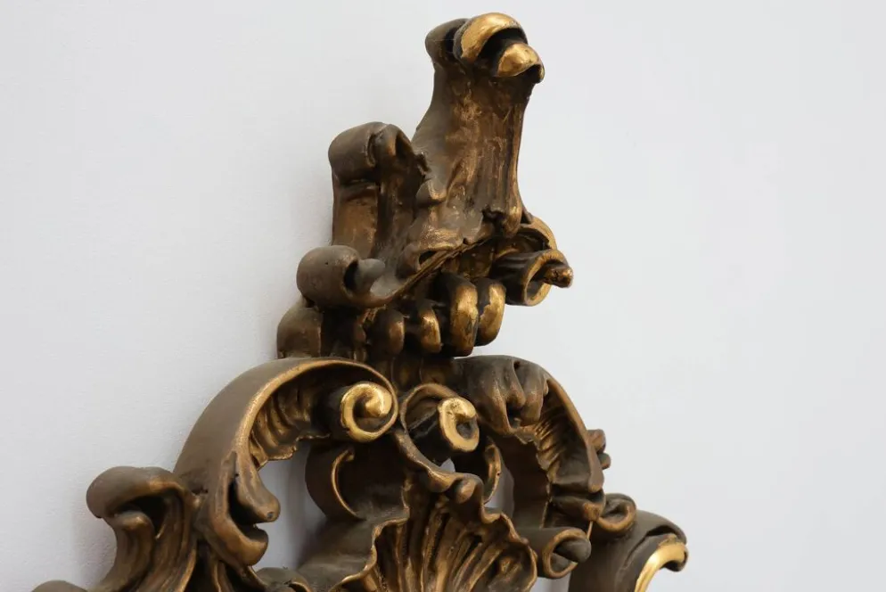 Grand miroir en bois doré de style rococo, Belgique, 20e siècle
