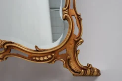 Grand miroir en bois doré de style Louis XV baroque du 20e siècle, Belgique, années 1950.