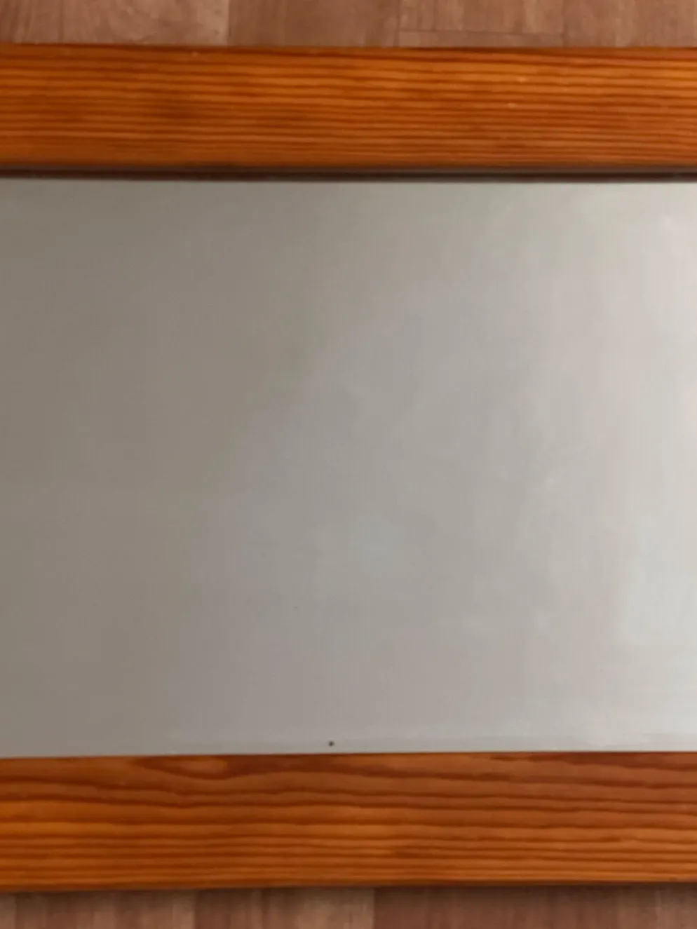 Grand miroir mural octogonal en pin, années 1970 – 103 × 40 cm