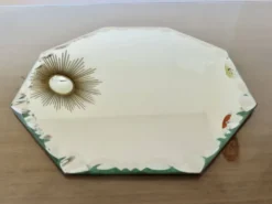 Grand miroir octogonal biseauté à poser, années 40