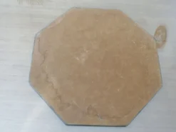 Grand miroir octogonal biseauté à poser, années 40