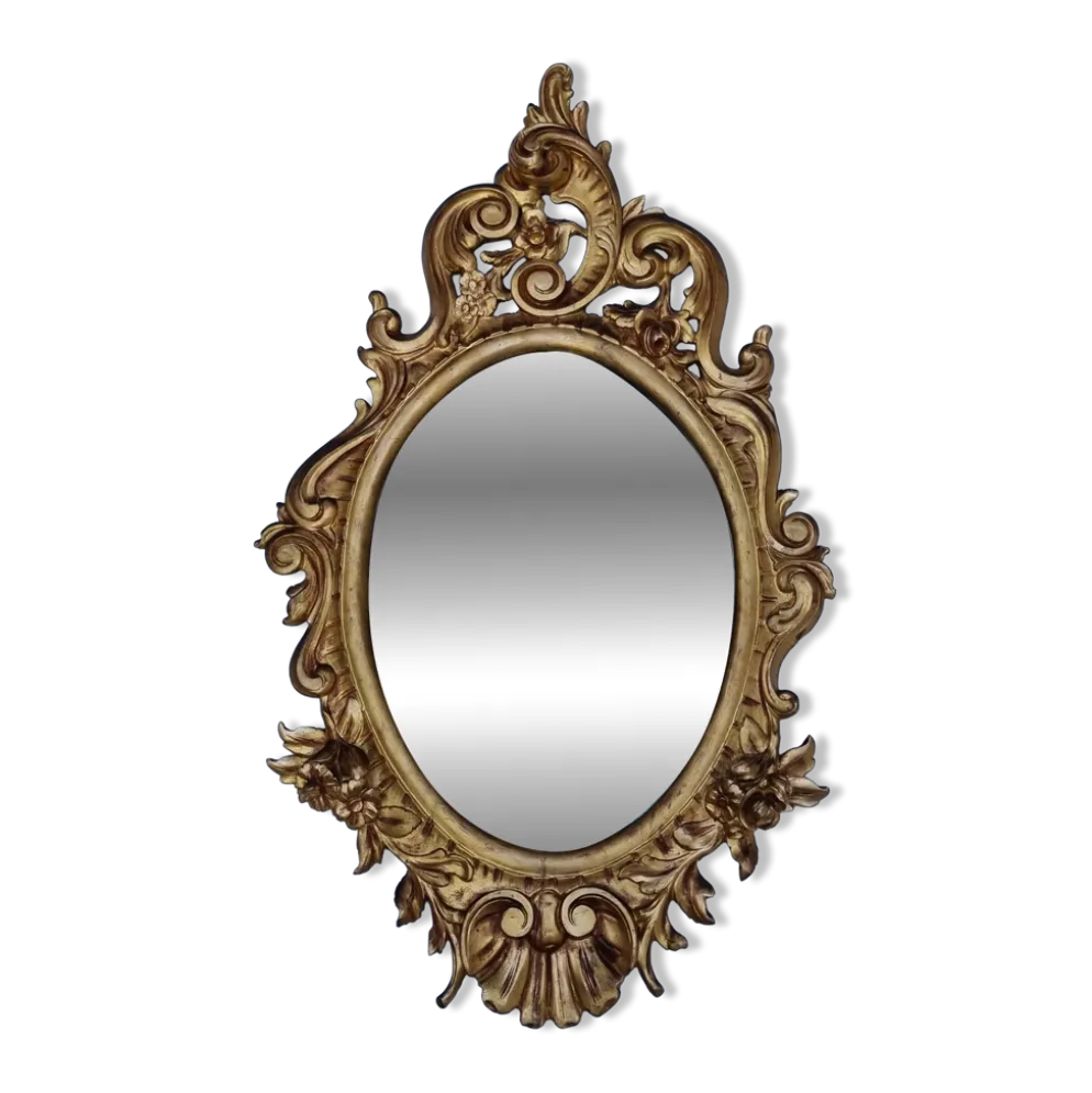 Grand miroir ovale doré, style Louis XV rocaille, fin XIXe, 114 x 66 cm