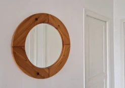 Grand miroir rond en pin vintage 1980