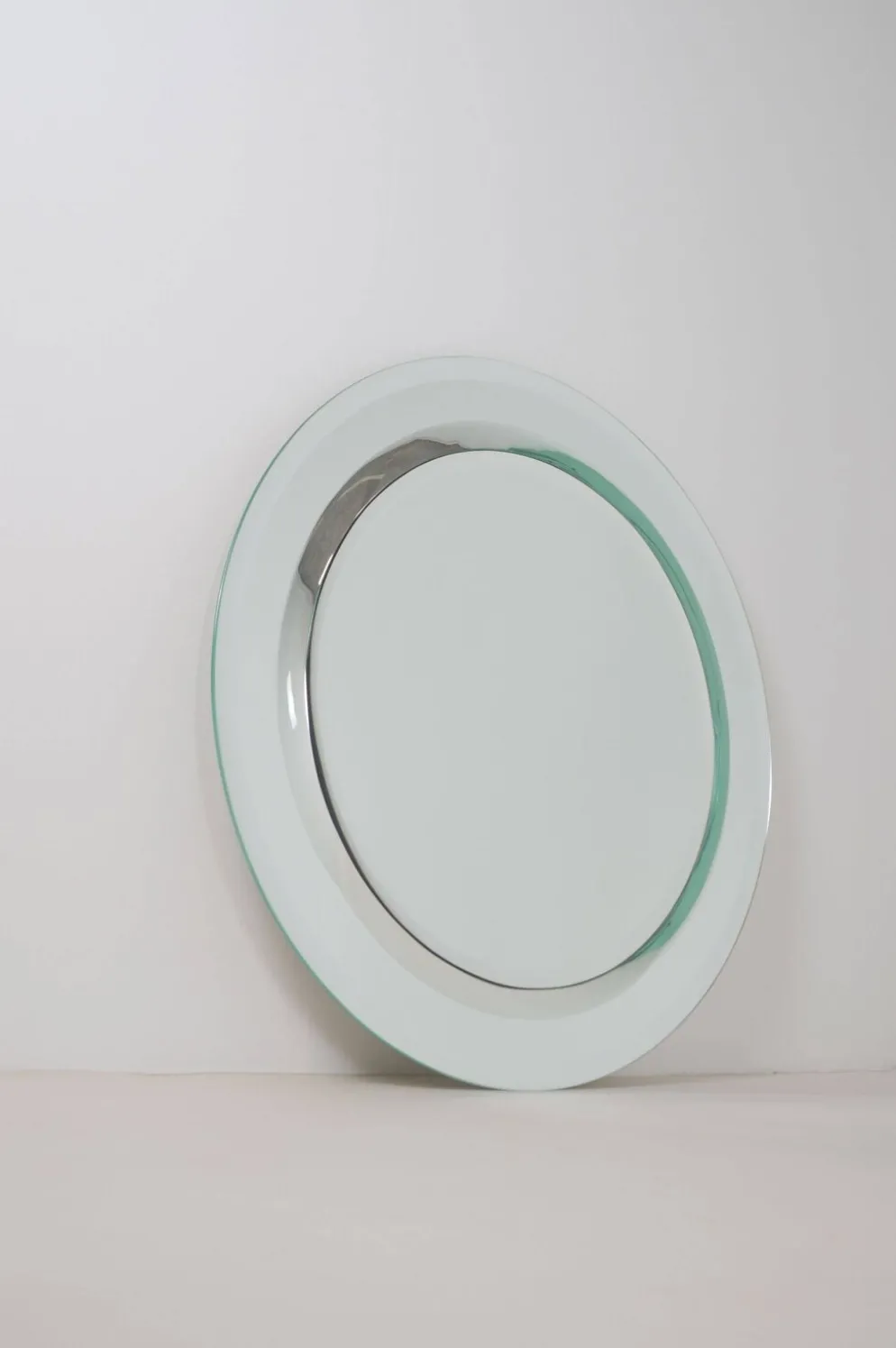 Grand miroir vintage avec bord à double facette