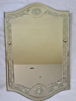 Grand miroir vintage de style vénitien gravé, 81 x 53 cm, 1950