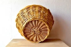 Grand panier de vannerie - Banne en bois tressé