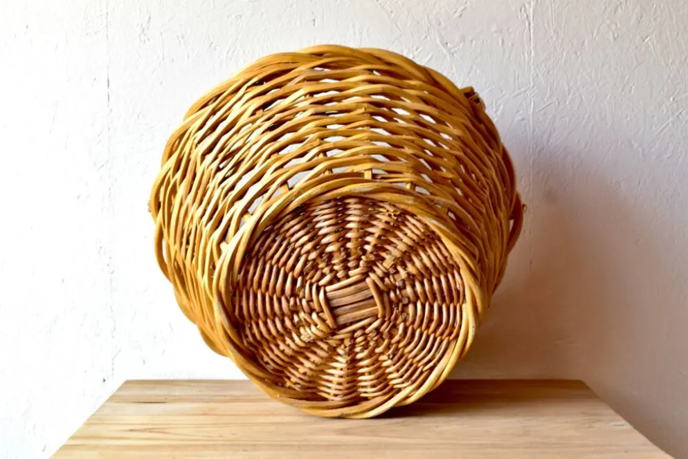 Grand panier de vannerie - Banne en bois tressé