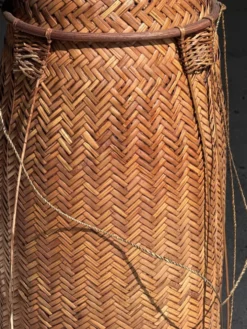 Grand panier traditionnel balinais à cordelettes H70 D26