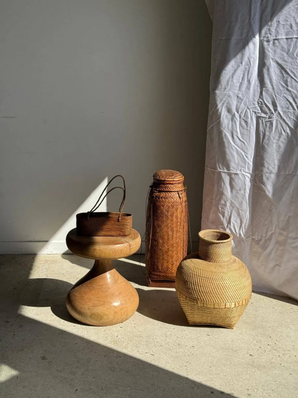 Grand panier traditionnel balinais à cordelettes H70 D26