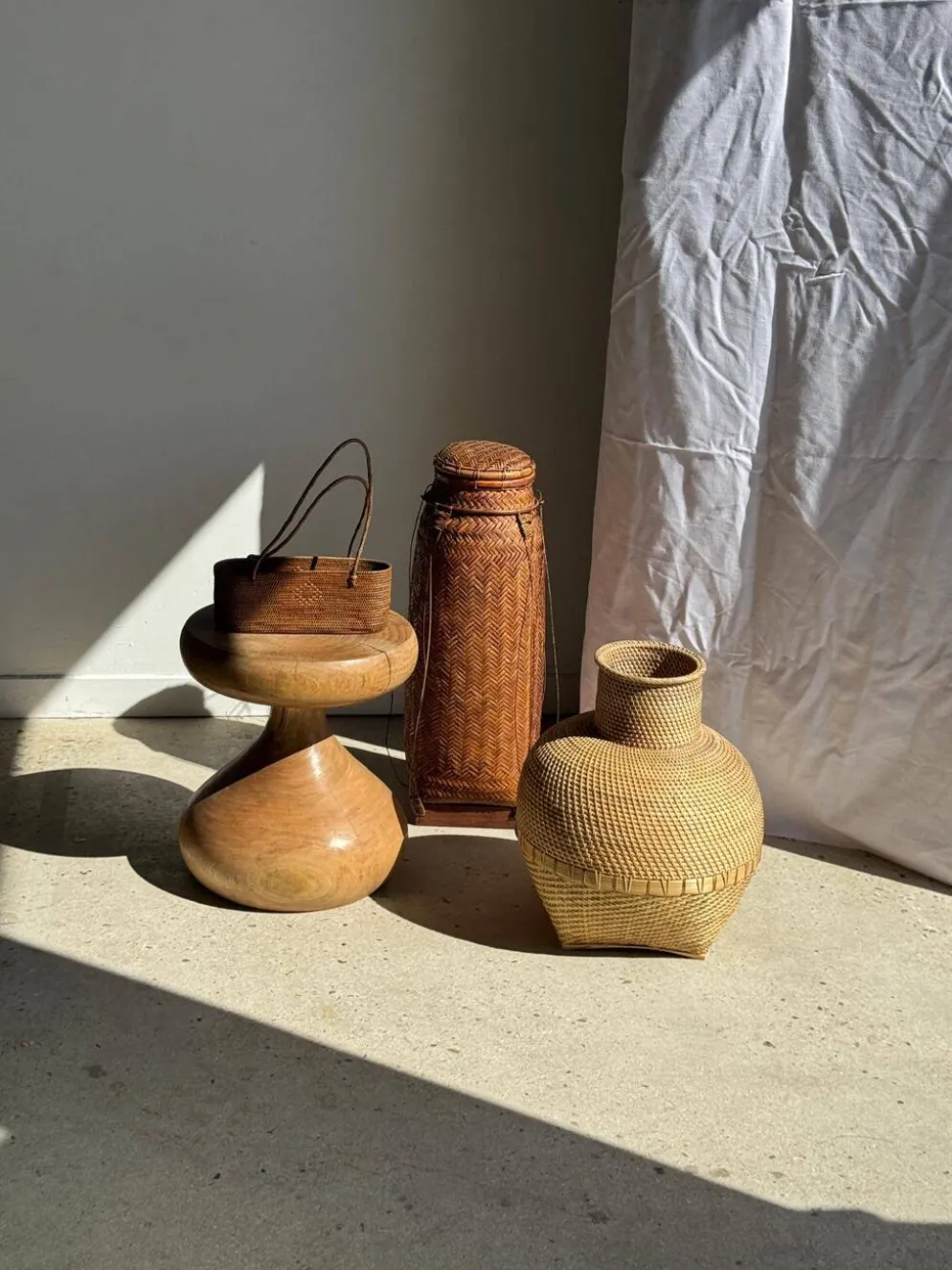 Grand panier traditionnel balinais à cordelettes H70 D26