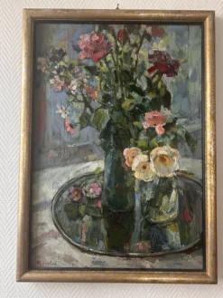 Grand tableau nature morte aux fleurs, école russe du milieu du XXe siècle. L’éloge de la douceur