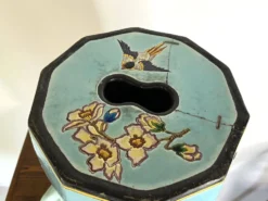Grand tabouret de jardin japonisant en céramique émaillée turquoise
