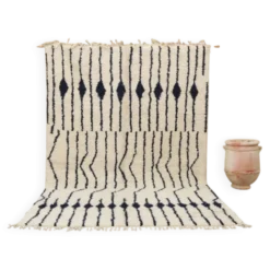 Grand tapis Beni Ouarain 310×210 cm – Ivoire & violet foncé, GO-937
