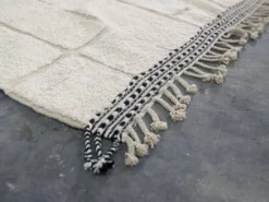 Grand tapis Beni Ouarain, 310 x 215 cm