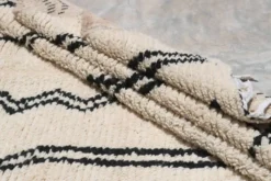 Grand tapis Beni Ouarain, 310 x 195 cm - G1053