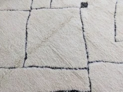 Grand tapis Beni Ouarain, 285 x 220 cm || 9,35 x 7,22 pieds, G-293