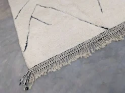 Grand tapis Beni Ouarain, 285 x 220 cm || 9,35 x 7,22 pieds, G-293