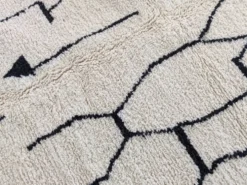 Grand tapis Beni Ouarain, 320 x 215 cm || 10,5 x 7,05 pieds, G-378