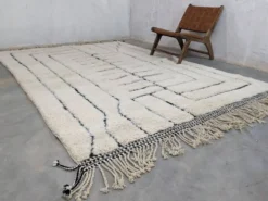 Grand tapis Beni Ouarain, 305 x 210 cm || 10,01 x 6,89 pieds, G-303