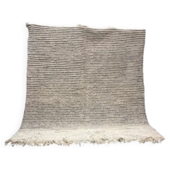 Grand tapis carré 100% laine vierge graphique à rayures écru et noir
