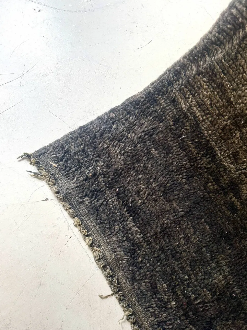 Grand tapis de couloir vintage tissé main gris anthracite / bleu 100% laine