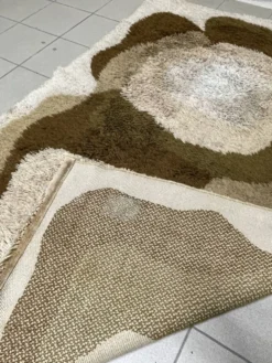 Grand tapis en laine à poils longs, produit par Desso, années 1970.