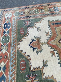 Grand tapis oriental en laine à motifs géométriques terracotta 200x300cm
