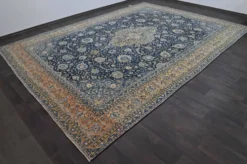 Grand tapis persan vintage bleu marine à médaillon, noué main, 285 x 399 cm
