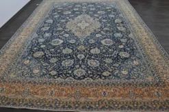 Grand tapis persan vintage bleu marine à médaillon, noué main, 285 x 399 cm