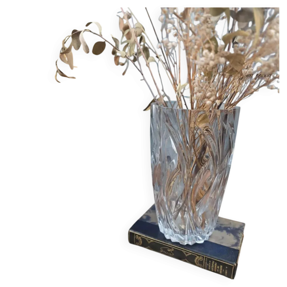 Grand vase vintage en verre moulé transparent