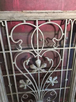 Grille en fonte art nouveau années 1900