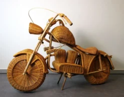Harley Davidson en rotin, Tom Dixon, 90