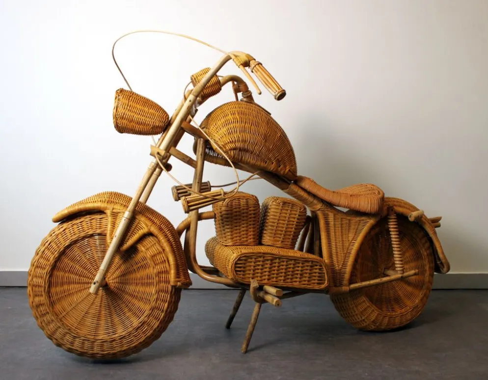 Harley Davidson en rotin, Tom Dixon, 90